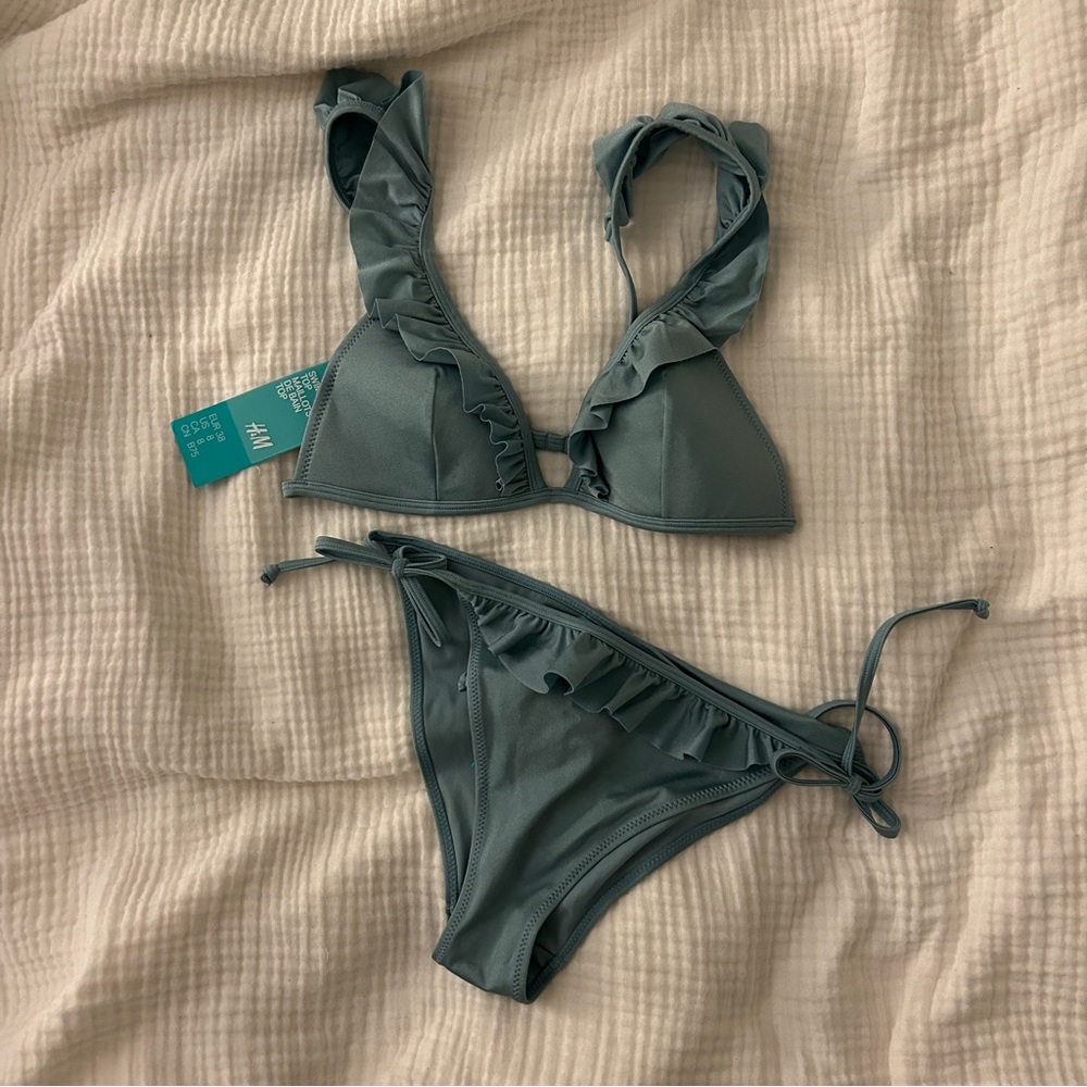 NWT H&M Blue/Teal Ruffle Bikini